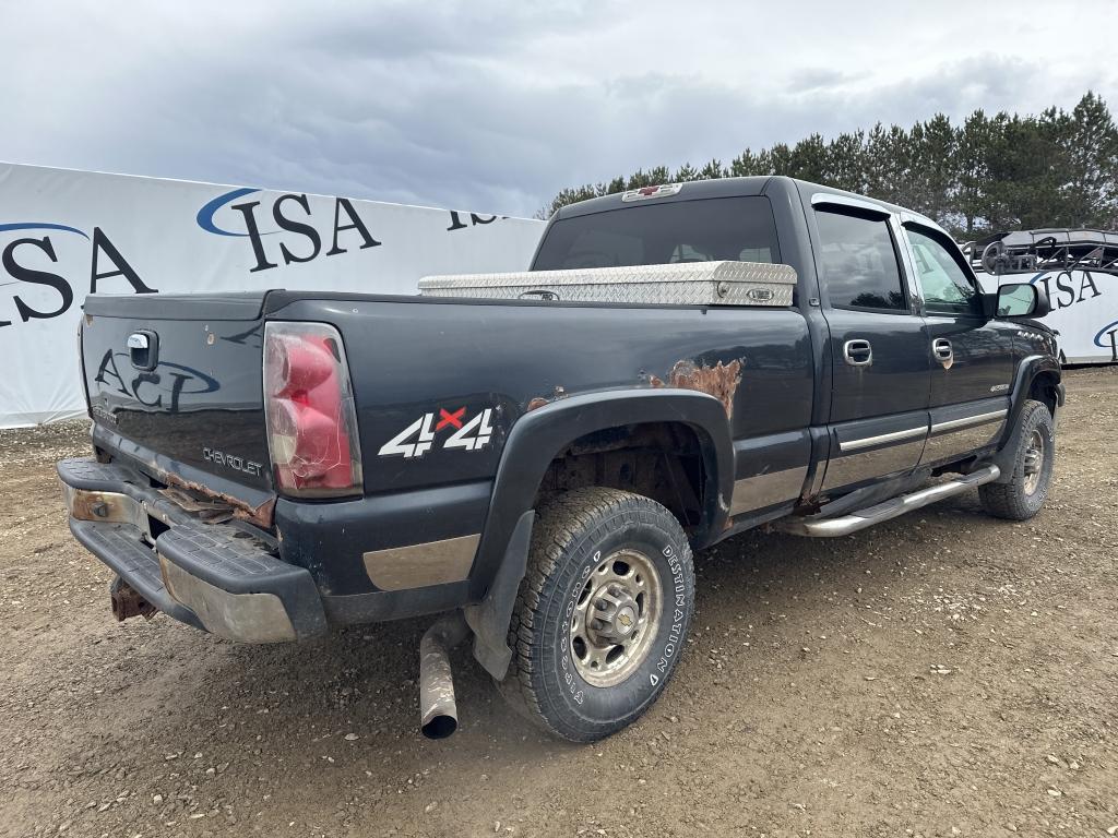 2005 Chevrolet Silverado 2500hd 4x4 Pickup Truck