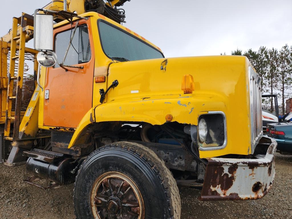 1991 International 2654 Crane Truck