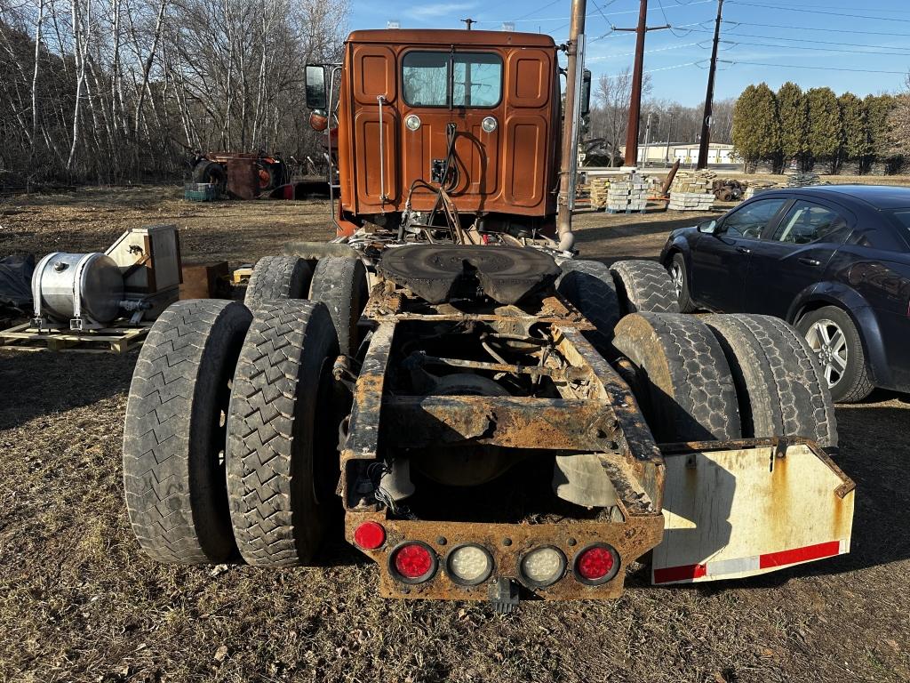 2015 Western Star Day Cab Tractor