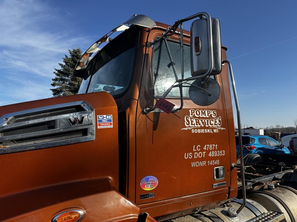 2015 Western Star Day Cab Tractor