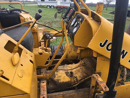 1976 JD 350C Crawler 46hp, Rops, 7 1/2 Blade, Serial #2562081, Sold as Found