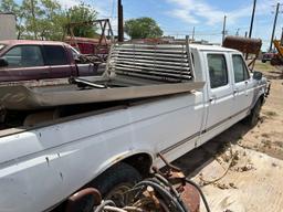 1993 FORD F350 CREW CAB PICKUP 4 speed w/overdrive transmission, V8 engine,