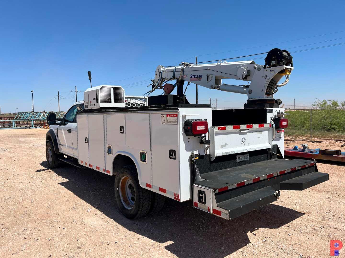 2019 FORD F-550 EXTENDED CAB MECHANIC'S TRUCK ODOMETER READS 122350 MILES,