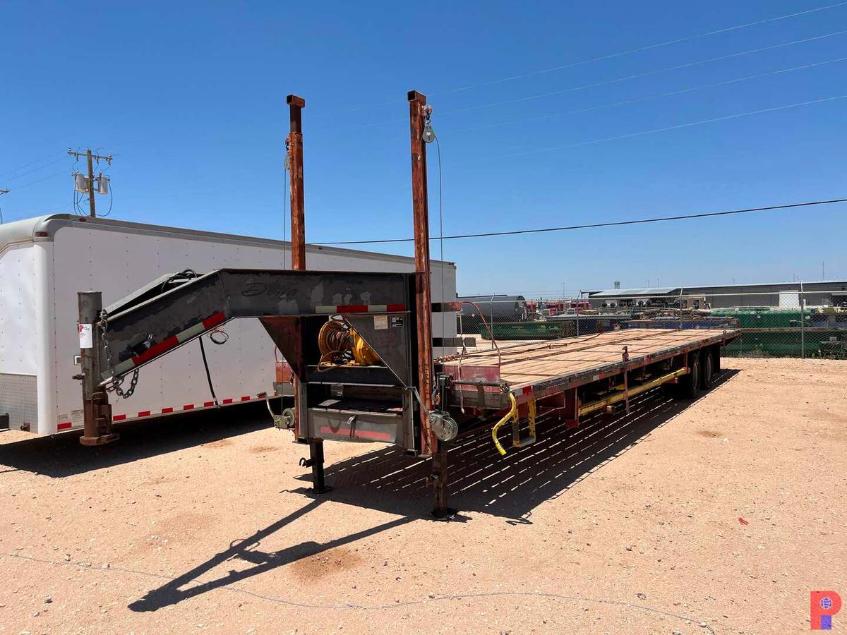 2007 DELTA MFG 40' X 8' T/A GOOSENECK PIPE HANDLING TRAILER VIN/SN: 4MWFS40