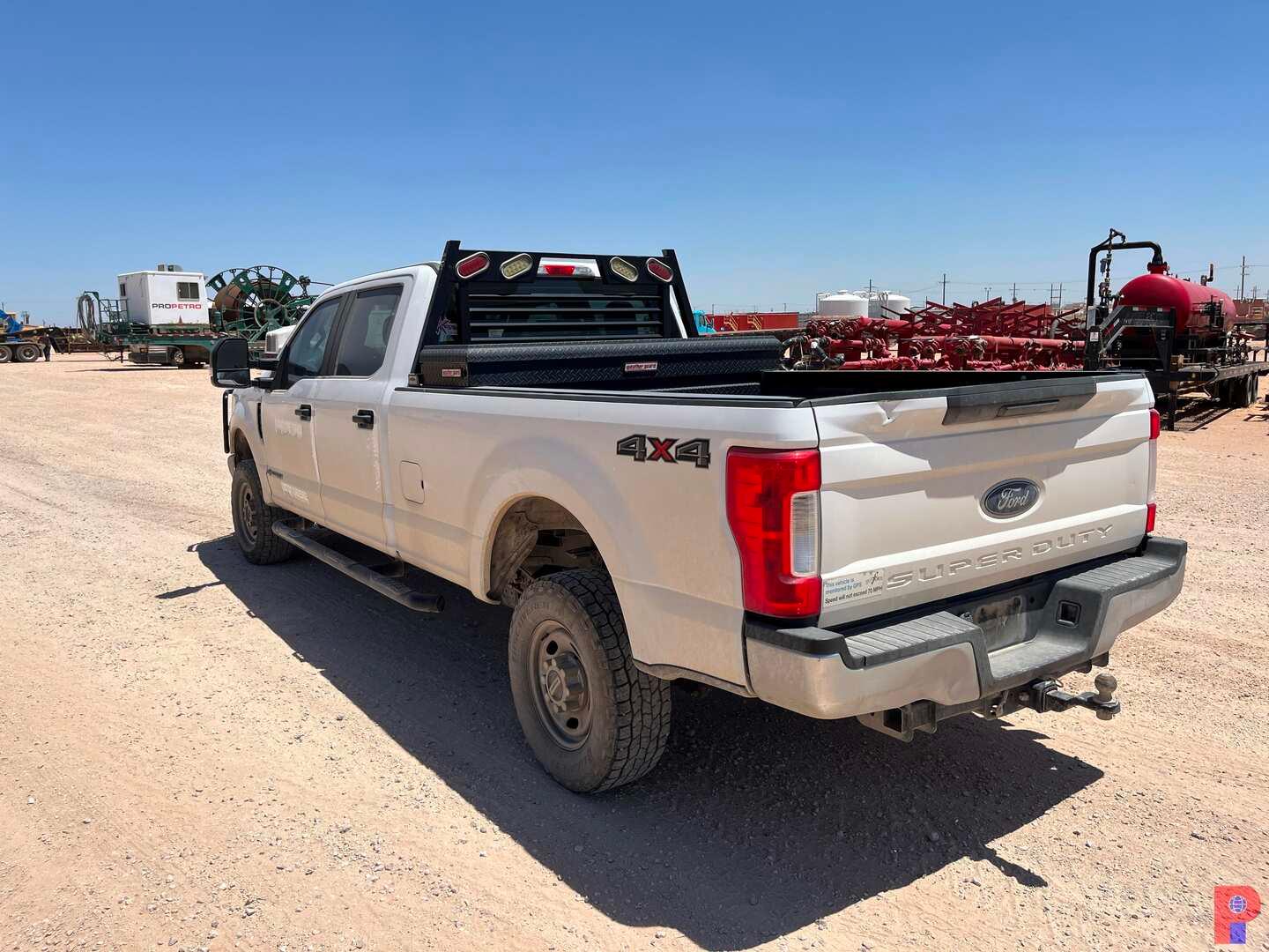 2017 FORD  F-250 CREW CAB PICKUP TRUCK ODOMETER READS 121505 MILES, METER R