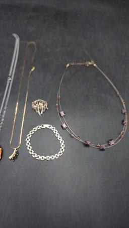 Assorted Jewelry