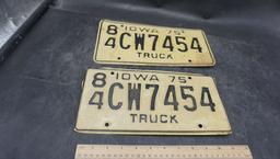 2 - 1975 Iowa License Plates