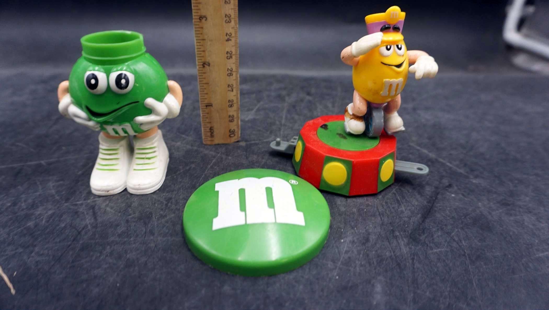 M&M Train & Figurines