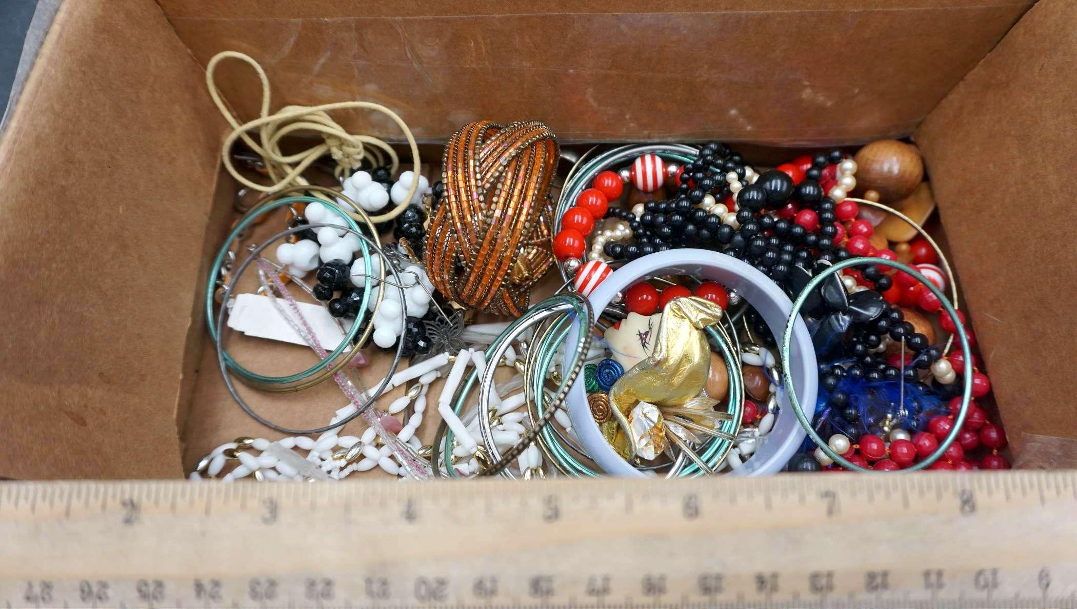 Assorted Jewelry