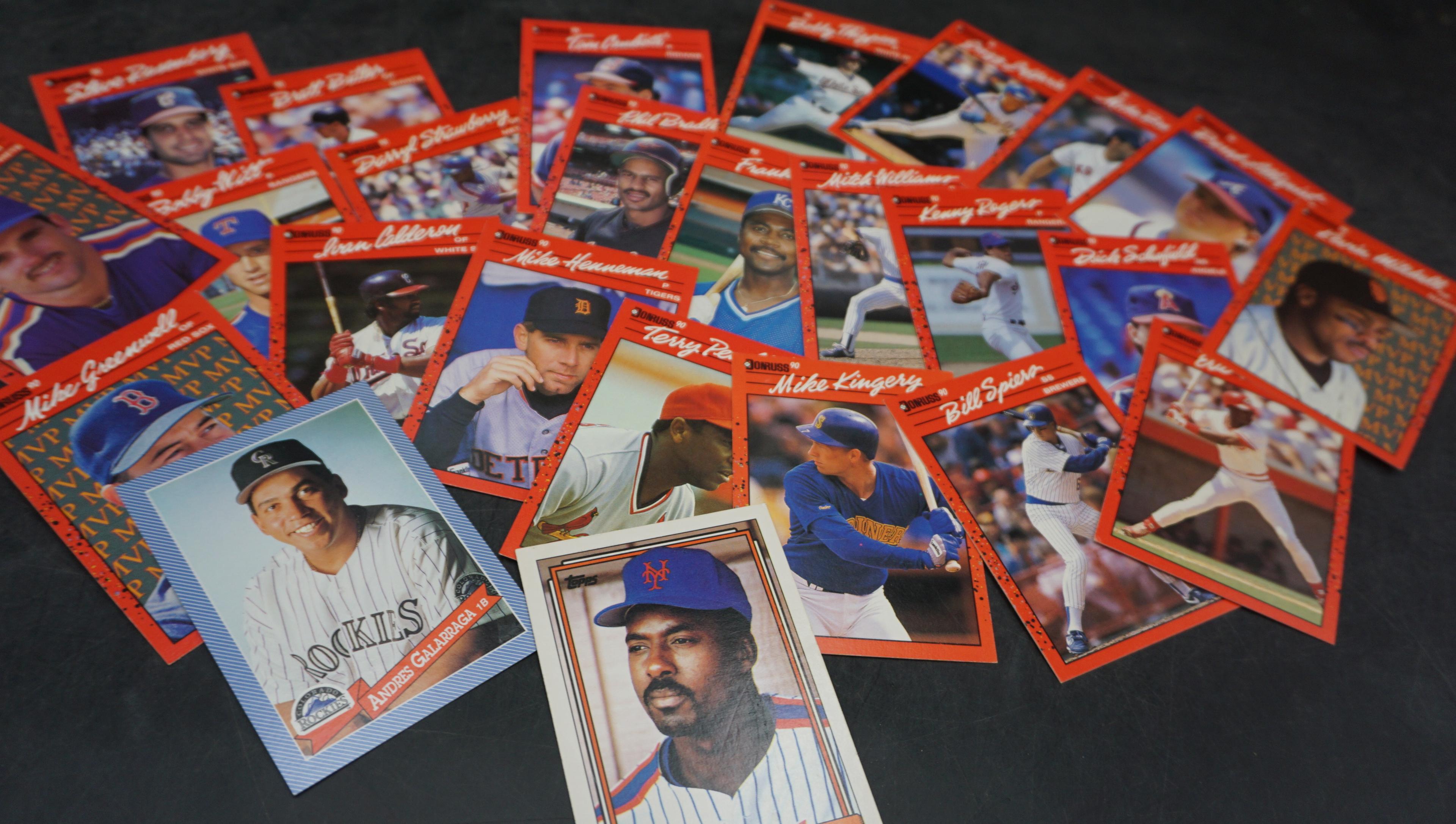 25 - Baseball Cards