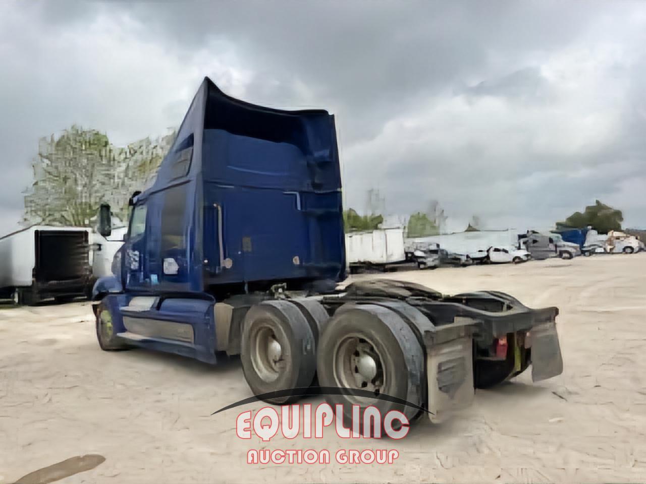 2017 WESTERN STAR 5700 XE TANDEM AXLE SLEEPER