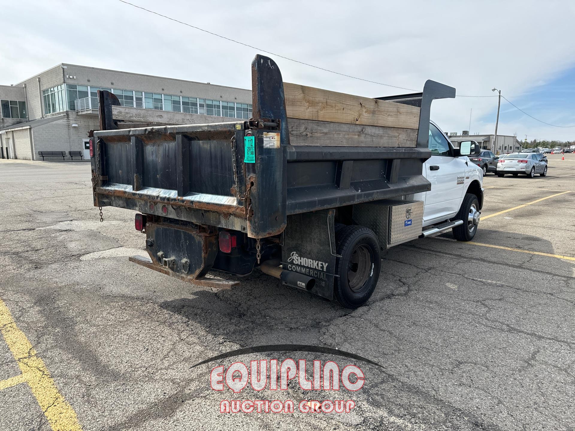 2017 Ram 3500 4X4 DUMP TRUCK