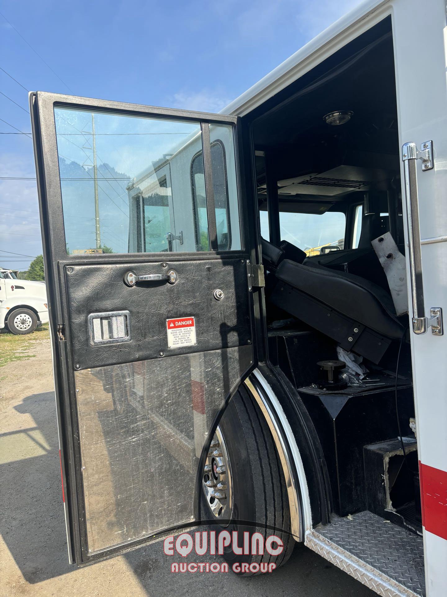 1995 PIERCE FIRE TRUCK