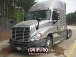 2017 FREIGHTLINER  CASCADIA TANDEM AXLE SLEEPER