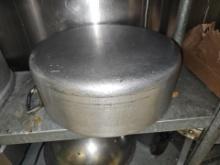 Stock pot