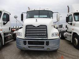 2012 MACK CXU613 Pinnacle Conventional