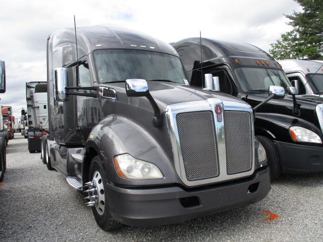 2017 KENWORTH T680 Conventional