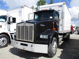 1996 KENWORTH T800 Van Truck