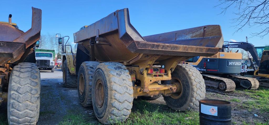 2005 Cat 735 Haul Truck (RIDE AND DRIVE)