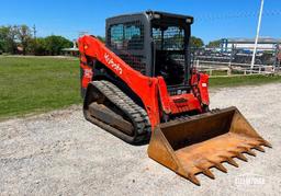 2022 Kubota SVL75-2 Compact Multi Terrain Track Loader [YARD 1]