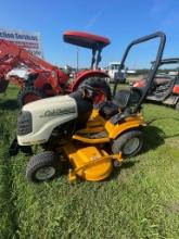 Cub Cadet 5252 Power shaft 2 WD, Belly Mower, 3 pt, PTO 254 hrs.