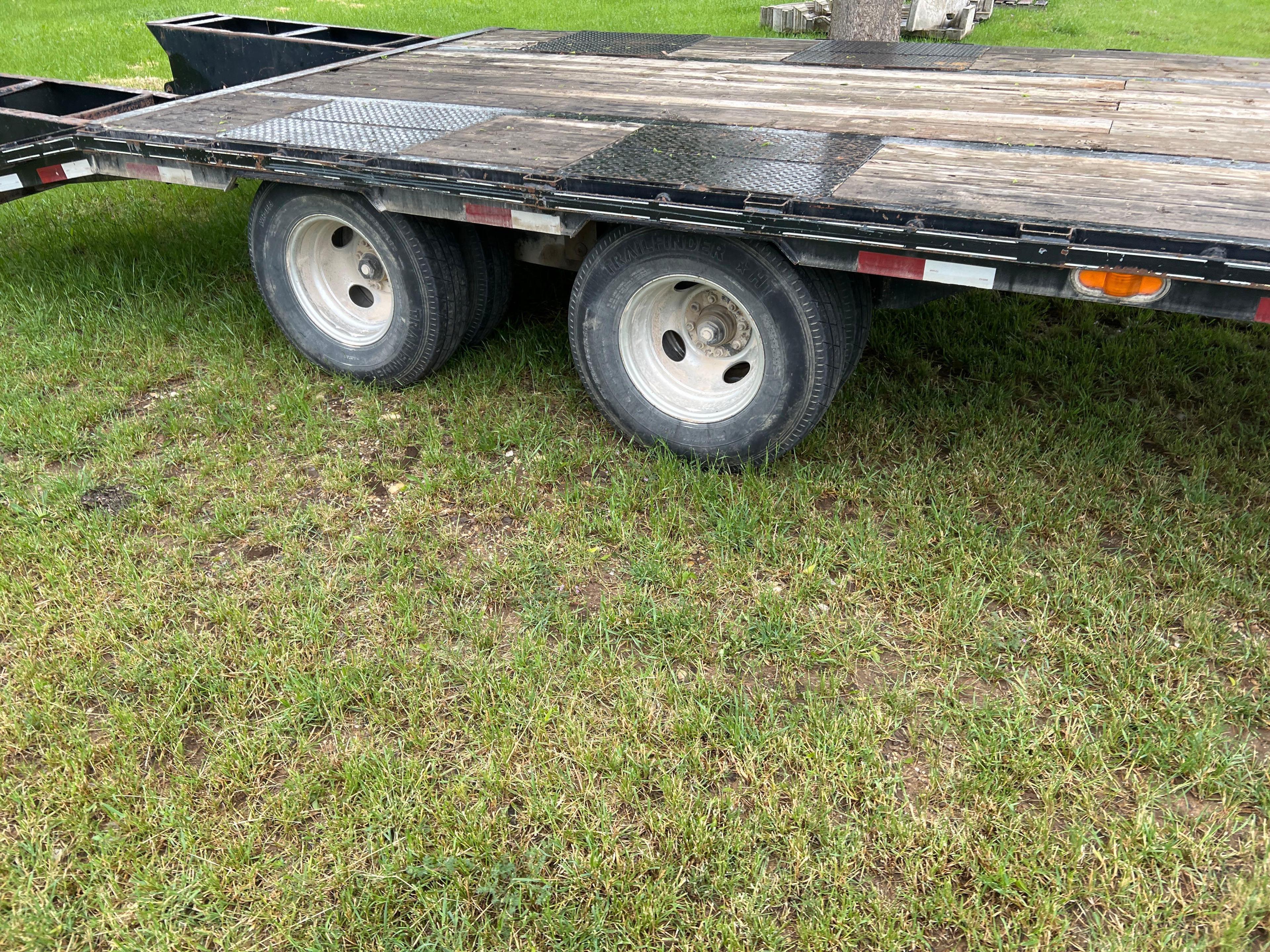 2011 Big Tex Gooseneck Trailer - 25+5 with Ramps - 48 inch Spread Axles