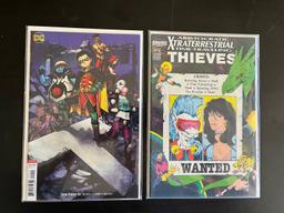 2 Issues Teen Titans #20 Aristocratic Xtraterrestrial Time-Traveling Thieves #1