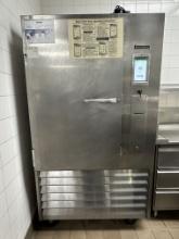 Traulsen TBC13-24 Spec Line Reach-In 13 Pan Blast Chiller Left Hinged Door with 6" Casters Sel...