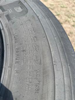 11R 22.5 Tires