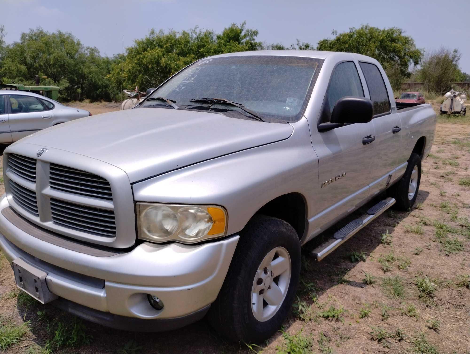 2002 Dodge Ram, VIN # 1B7HU18N72J113082