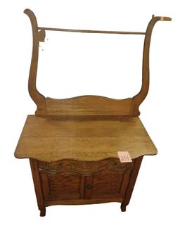 ANTIQUE OAK WASHSTAND - PICK UP ONLY