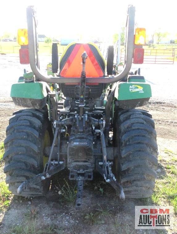 John Deere 2032R Compact Utility Tractor, 32Hp Diesel,220 Hrs, MFWD, Hydrostatic 2 Speed