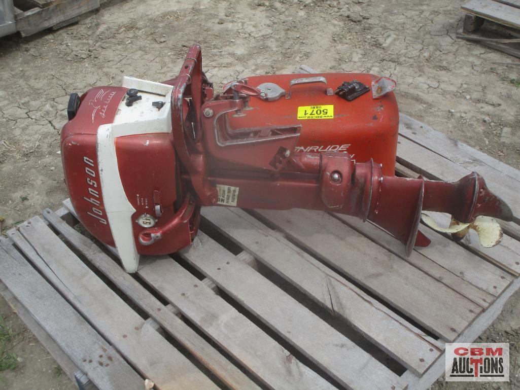 Johnson 5 1/2 Hp Seahorse Outboard Boat Motor & Gas Can (Seller Said Runs-NO TITLE)