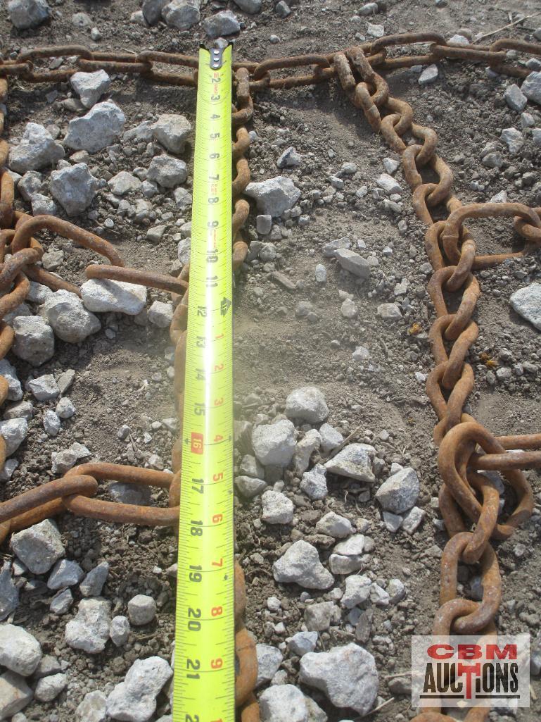 Pair Of Allis Chalmers D17 Tire Chains