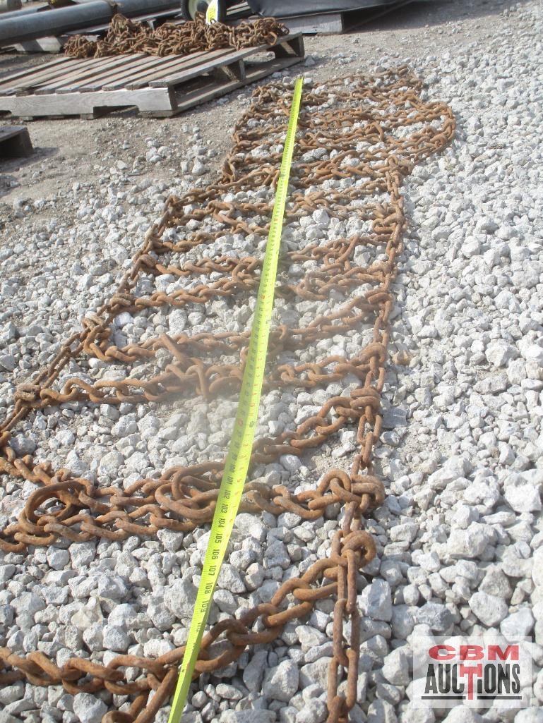 Pair Of Allis Chalmers D17 Tire Chains