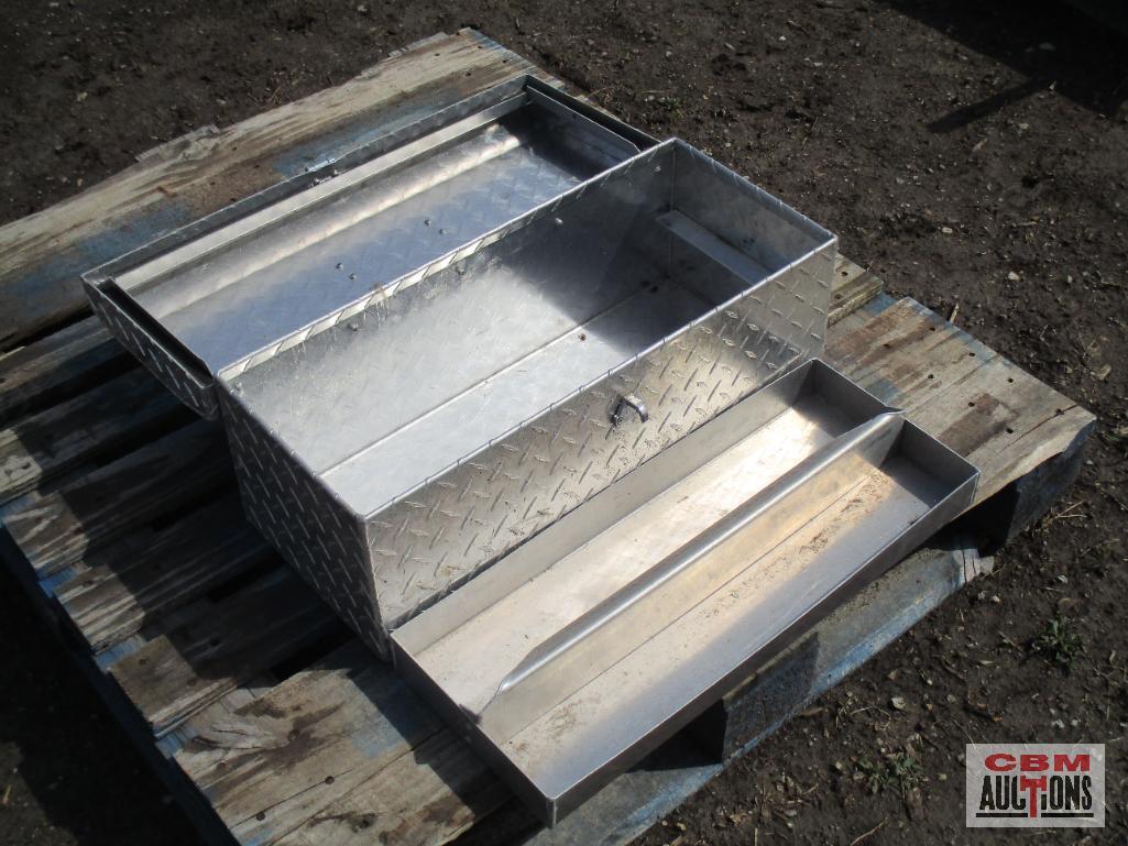 Diamond Thread Metal Tool Box 10.5" x 24.75" x 9.5"... ...