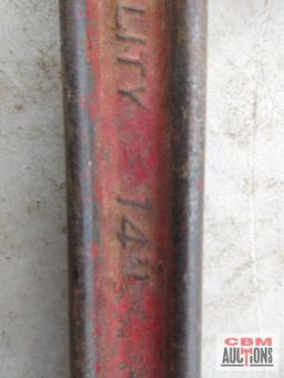 Fuller 14" Red Pipe Wrench *ELM