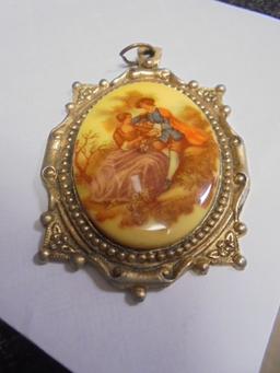 Vintage Ladies Pendant