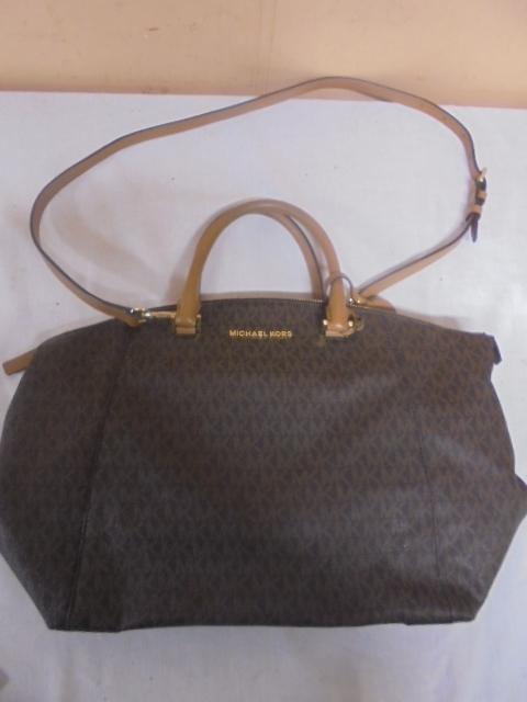 Ladies Michel Kors Purse