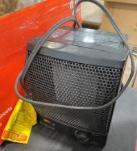 CERAMIC HEATER