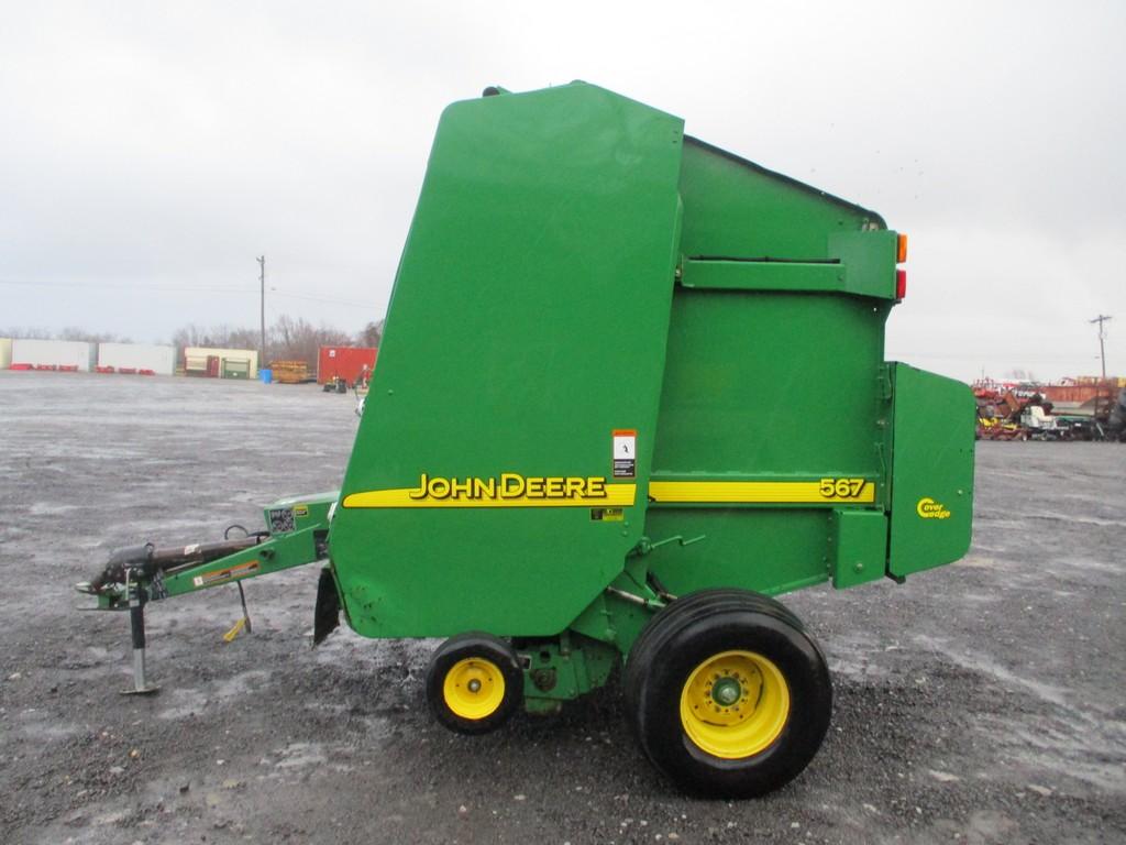 JD 567 RD BALER