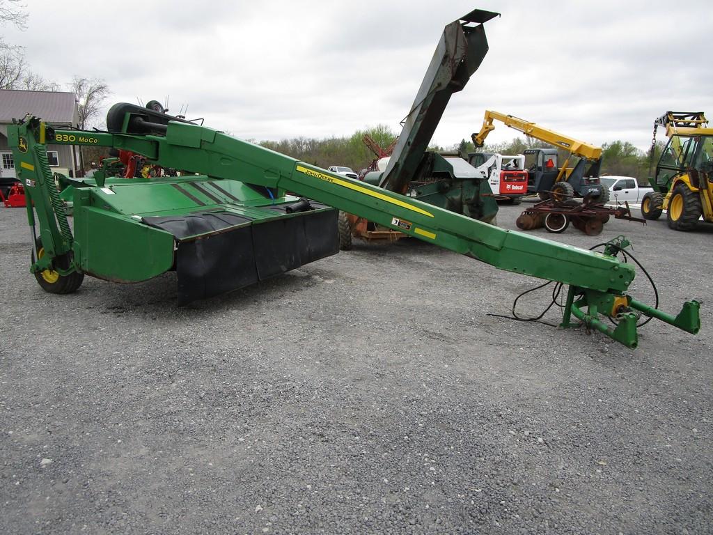 JOHN DEERE 830 MOCO DISCBINE