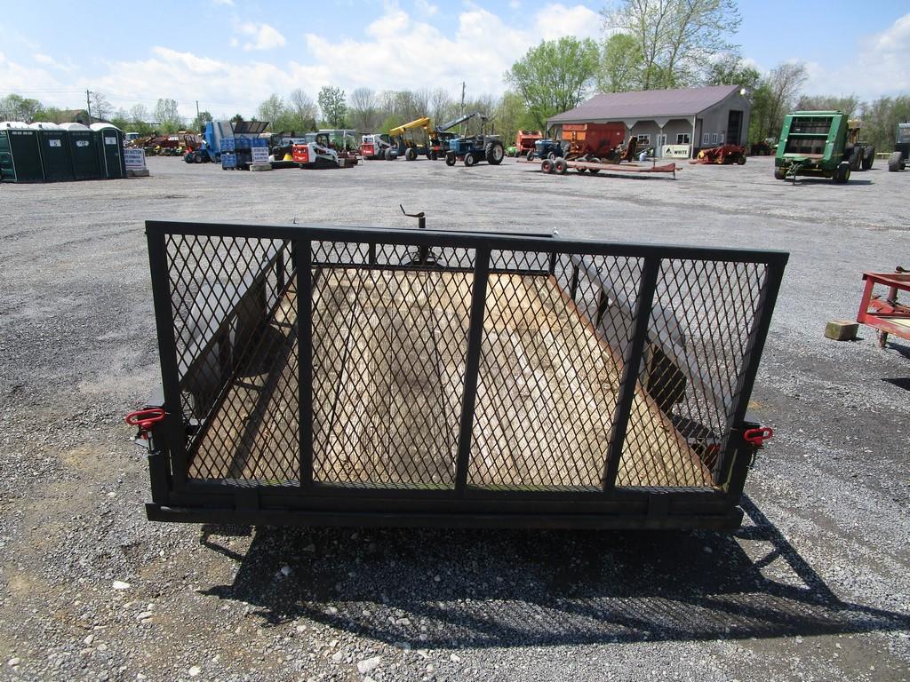 BLACK 10' BUMPER HITCH TRAILER