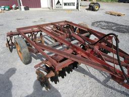 IH 350 8' WHEEL DISC W CYLINDER