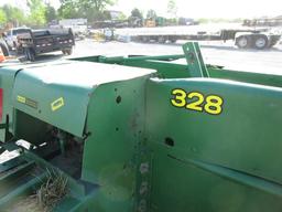 JOHN DEERE 328 SQ BALER