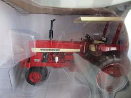 TOY SPECAST IH 544 TRACTOR