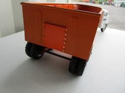 TOY STRUCO SEMI W GRAIN TRAILER