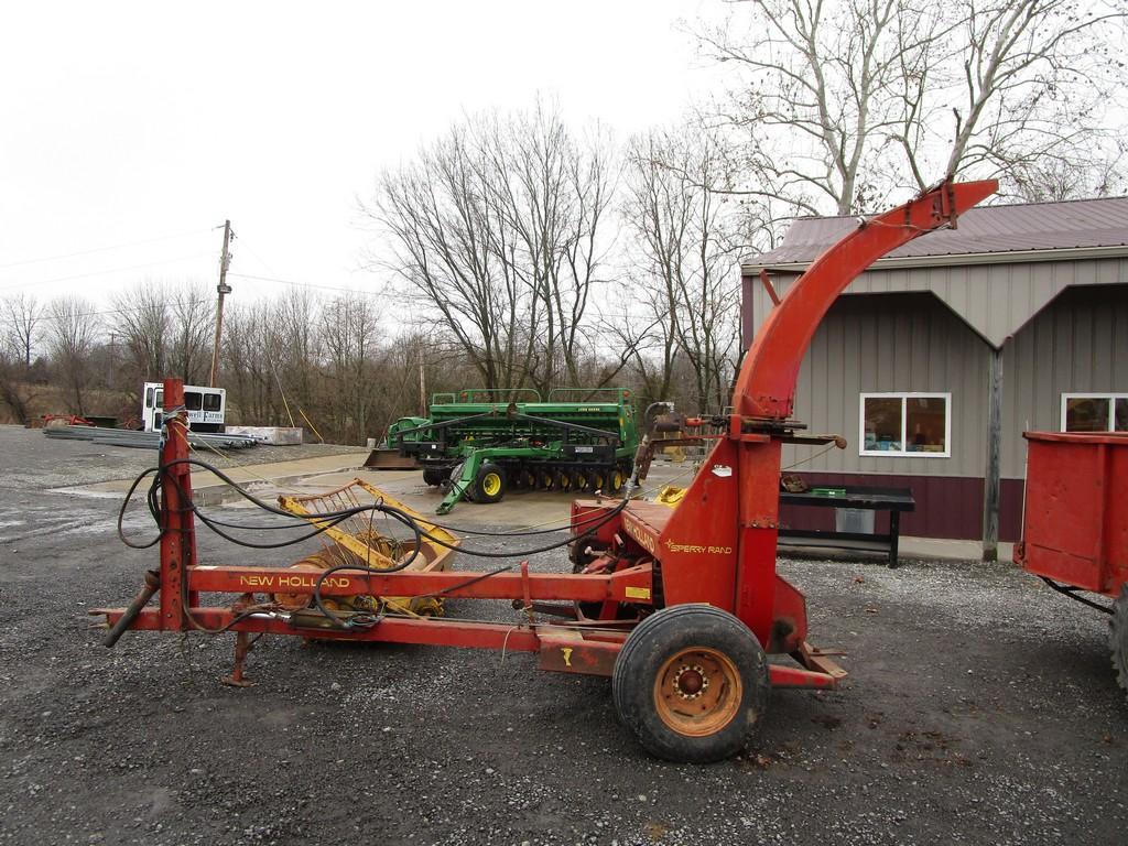 NEW HOLLAND CHOPPER W HEAD