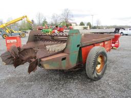 NEW IDEA 213 MANURE SPREADER