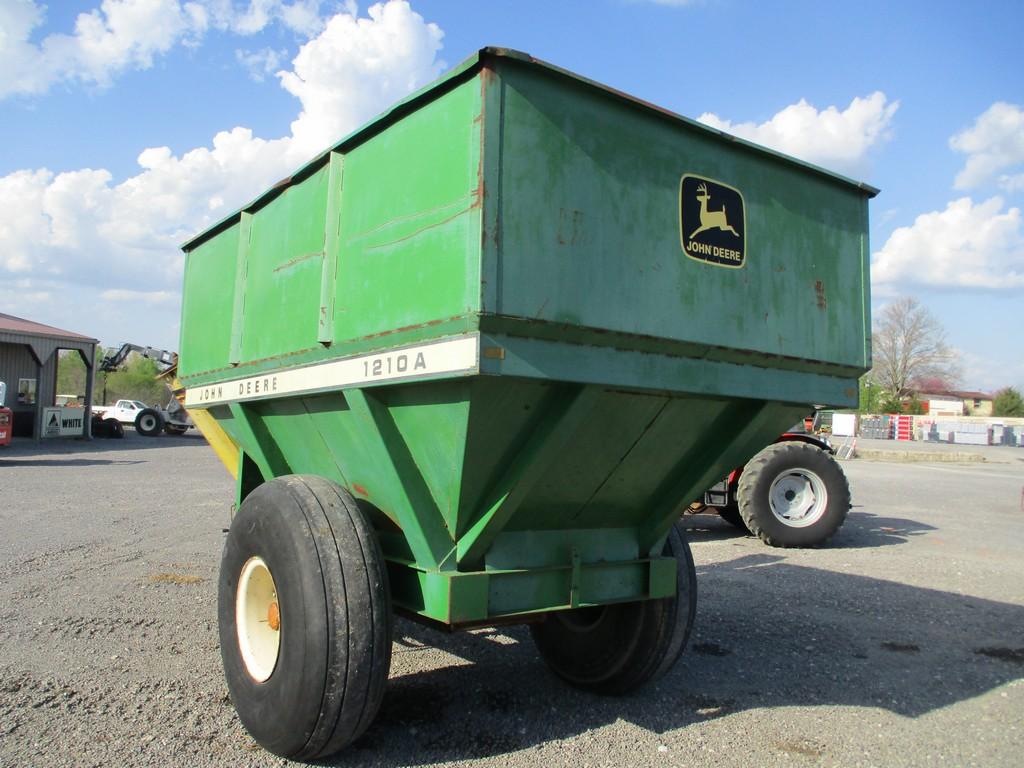 JOHN DEERE 1210A GRAIN CART